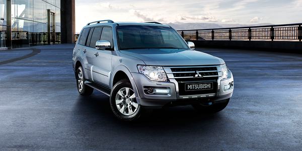 feature pajero 